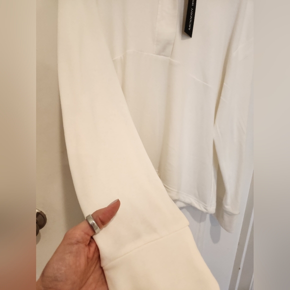 Modern Works 2 pieces set ( Ivory) - Picture 6 of 16